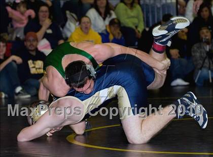 Thumbnail 3 in Elk Grove vs Tracy (CIF SJS Team Championships) photogallery.