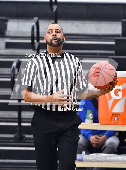Thumbnail 3 in West Campus vs. Foothill (Mel Good Holiday Classic) photogallery.