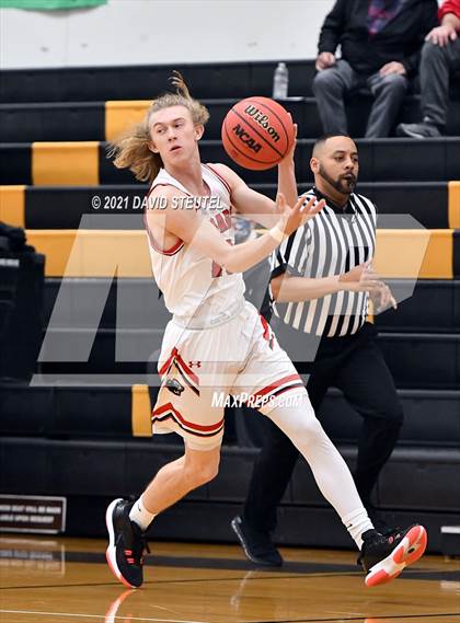 Thumbnail 2 in West Campus vs. Foothill (Mel Good Holiday Classic) photogallery.