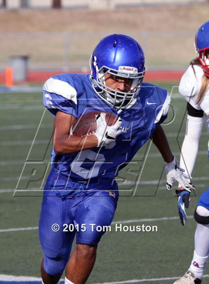 Thumbnail 1 in Charter Oak vs Los Altos photogallery.