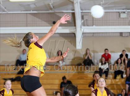 Thumbnail 1 in Amador Valley @ Las Lomas photogallery.