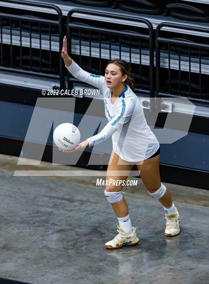 Thumbnail 1 in Farmington vs. Davis (UHSAA 6A Consolation Round) photogallery.