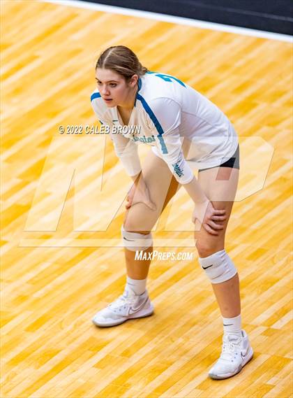 Thumbnail 2 in Farmington vs. Davis (UHSAA 6A Consolation Round) photogallery.