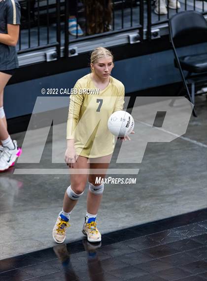 Thumbnail 1 in Farmington vs. Davis (UHSAA 6A Consolation Round) photogallery.