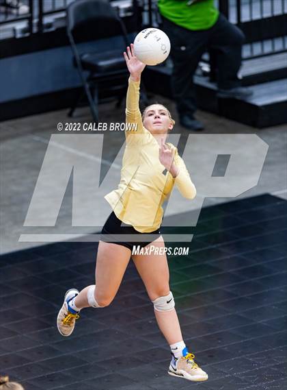 Thumbnail 3 in Farmington vs. Davis (UHSAA 6A Consolation Round) photogallery.