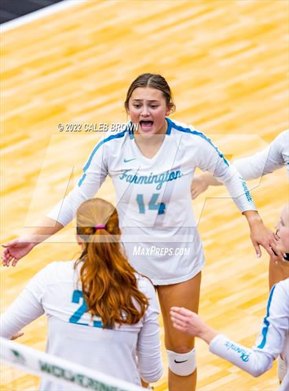 Thumbnail 2 in Farmington vs. Davis (UHSAA 6A Consolation Round) photogallery.