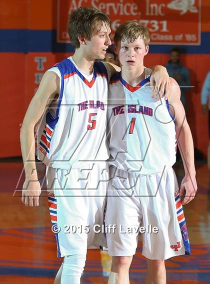 Thumbnail 3 in James Island vs. South Florence photogallery.