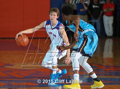 Thumbnail 3 in James Island vs. South Florence photogallery.