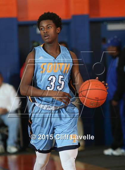 Thumbnail 1 in James Island vs. South Florence photogallery.