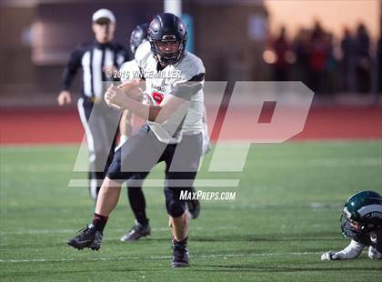 Thumbnail 2 in Camas vs. Skyline (WIAA 4A Quarterfinal) photogallery.