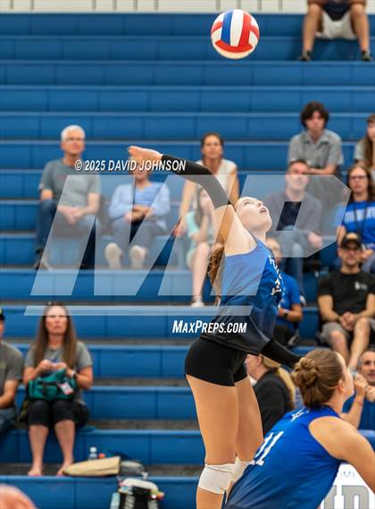 Thumbnail 1 in Loveland @ Poudre photogallery.