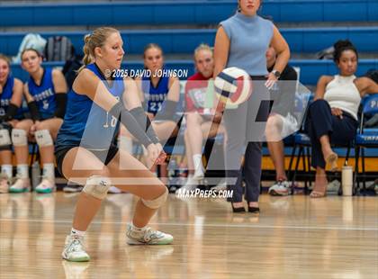Thumbnail 2 in Loveland @ Poudre photogallery.
