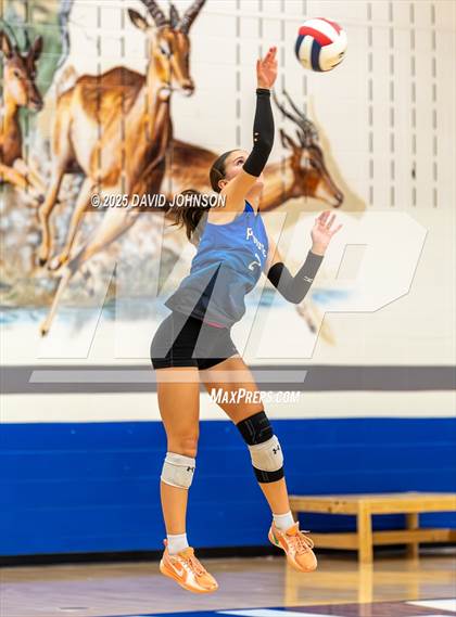 Thumbnail 1 in Loveland @ Poudre photogallery.