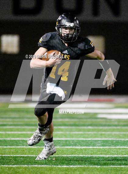 Thumbnail 1 in Phoenix Christian @ Round Valley (AIA 2A State Final) photogallery.