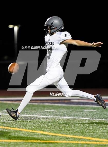Thumbnail 1 in Phoenix Christian @ Round Valley (AIA 2A State Final) photogallery.
