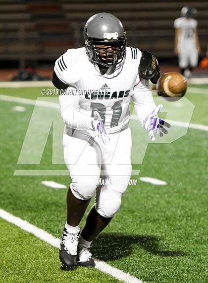 Thumbnail 2 in Phoenix Christian @ Round Valley (AIA 2A State Final) photogallery.