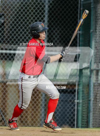 Thumbnail 2 in Taft vs Granada Hills Charter photogallery.