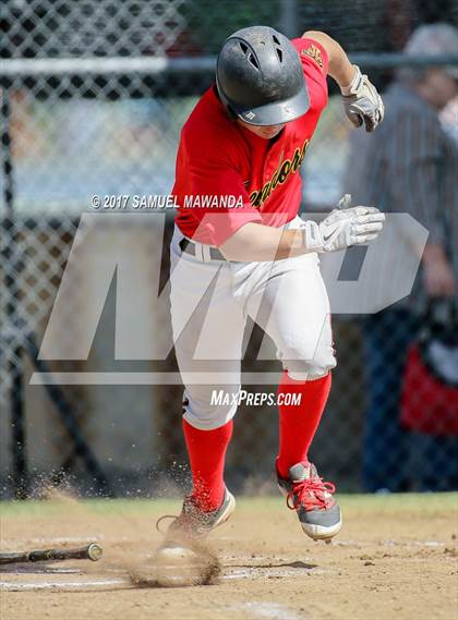 Thumbnail 3 in Taft vs Granada Hills Charter photogallery.