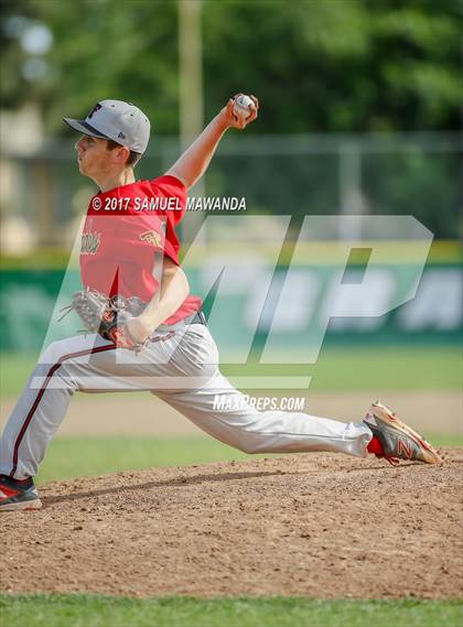 Thumbnail 2 in Taft vs Granada Hills Charter photogallery.