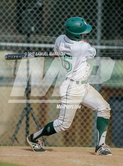 Thumbnail 2 in Taft vs Granada Hills Charter photogallery.