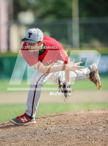 Thumbnail 1 in Taft vs Granada Hills Charter photogallery.