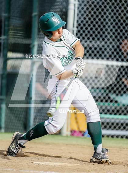 Thumbnail 3 in Taft vs Granada Hills Charter photogallery.