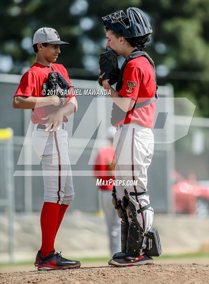Thumbnail 3 in Taft vs Granada Hills Charter photogallery.