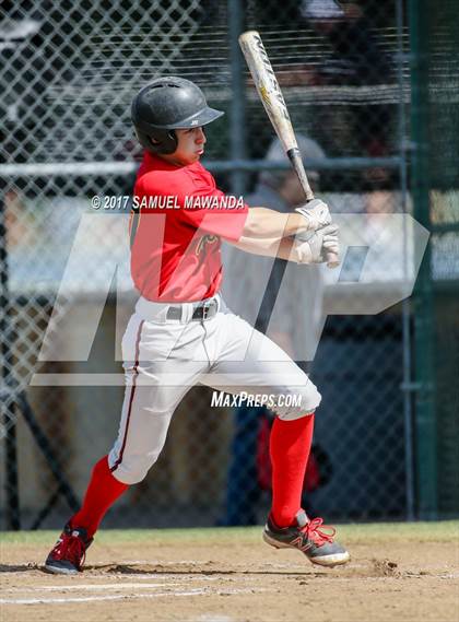 Thumbnail 2 in Taft vs Granada Hills Charter photogallery.