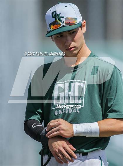 Thumbnail 3 in Taft vs Granada Hills Charter photogallery.