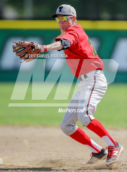 Thumbnail 1 in Taft vs Granada Hills Charter photogallery.