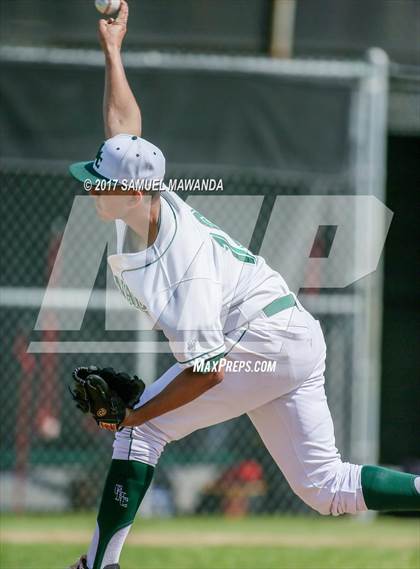 Thumbnail 1 in Taft vs Granada Hills Charter photogallery.