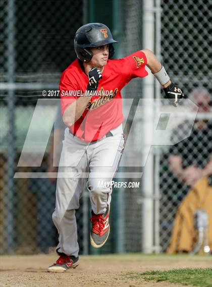 Thumbnail 3 in Taft vs Granada Hills Charter photogallery.