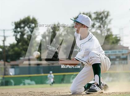 Thumbnail 1 in Taft vs Granada Hills Charter photogallery.