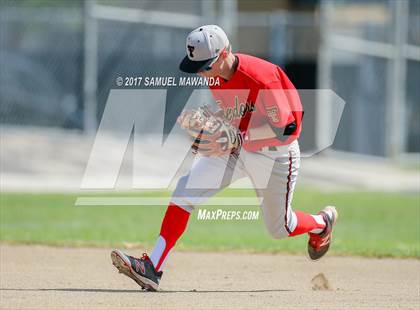 Thumbnail 2 in Taft vs Granada Hills Charter photogallery.