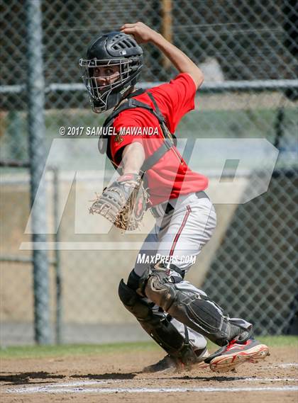 Thumbnail 3 in Taft vs Granada Hills Charter photogallery.