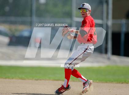 Thumbnail 3 in Taft vs Granada Hills Charter photogallery.
