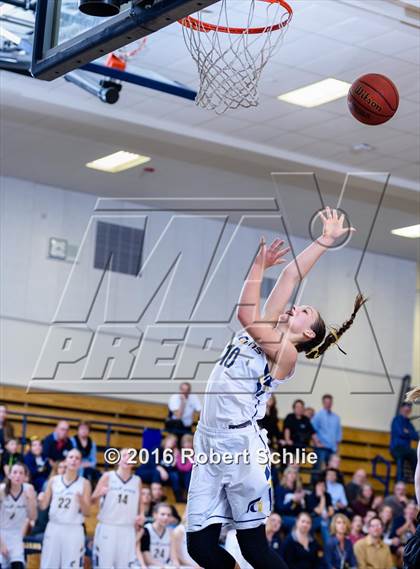 Thumbnail 2 in Del Oro @ Oak Ridge photogallery.