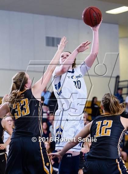 Thumbnail 2 in Del Oro @ Oak Ridge photogallery.