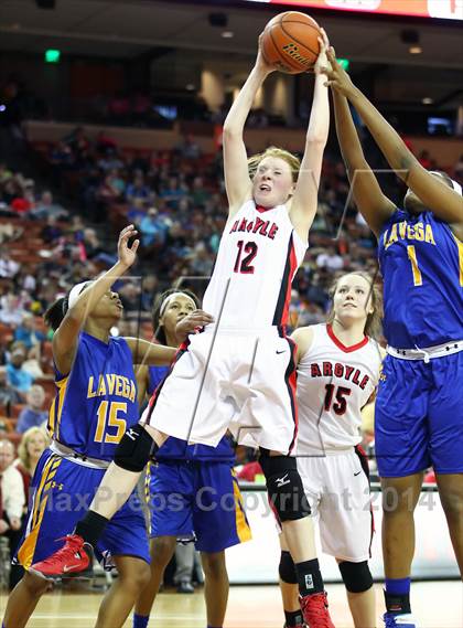Thumbnail 2 in Argyle vs. La Vega (UIL 3A Final) photogallery.