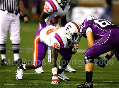 Thumbnail 3 in East St. Louis vs. Elder (Skyline Crosstown Showdown) photogallery.