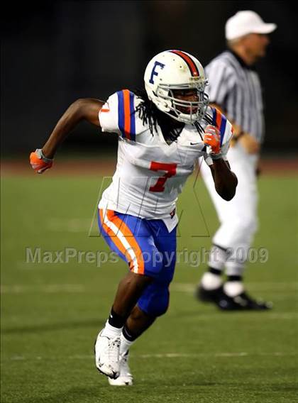 Thumbnail 3 in East St. Louis vs. Elder (Skyline Crosstown Showdown) photogallery.