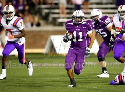 Thumbnail 3 in East St. Louis vs. Elder (Skyline Crosstown Showdown) photogallery.