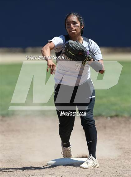 Thumbnail 3 in Archbishop Mitty vs. Saint Francis (CIF CCS Open Division Final) photogallery.