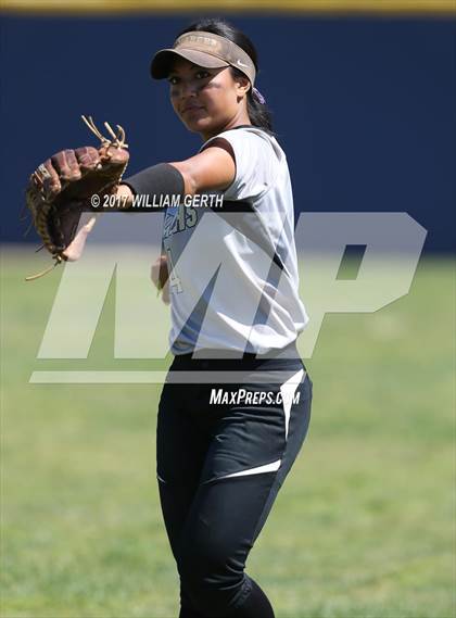 Thumbnail 2 in Archbishop Mitty vs. Saint Francis (CIF CCS Open Division Final) photogallery.