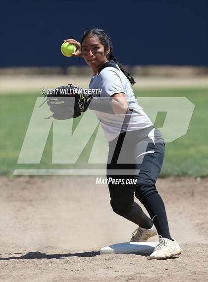 Thumbnail 1 in Archbishop Mitty vs. Saint Francis (CIF CCS Open Division Final) photogallery.