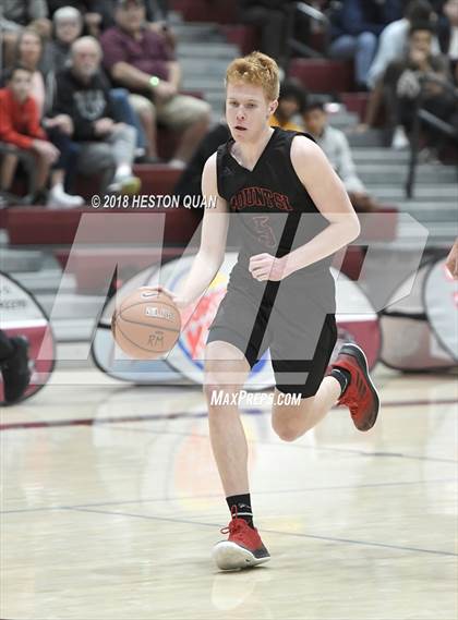 Thumbnail 3 in Mount Si vs. Pinnacle (Rancho Mirage Holiday Invitational) photogallery.