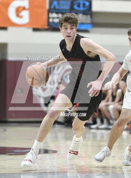 Thumbnail 1 in Mount Si vs. Pinnacle (Rancho Mirage Holiday Invitational) photogallery.