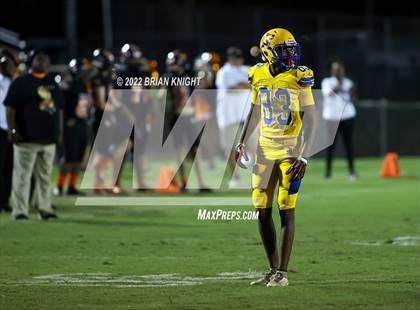Thumbnail 2 in Auburndale @ Lake Wales (FHSAA 3S Regional Quarterfinal) photogallery.