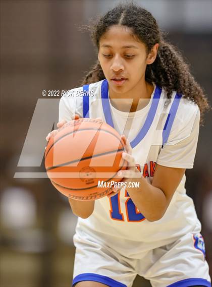 Thumbnail 3 in Grand Oaks vs The Woodlands photogallery.
