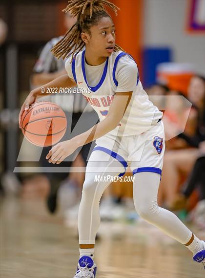 Thumbnail 3 in Grand Oaks vs The Woodlands photogallery.